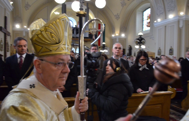 A felújított Szent Anna templom avatása