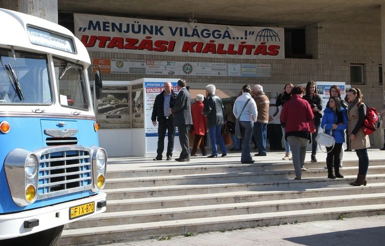 "Menjünk világgá....!" Utazási Kiállítás 