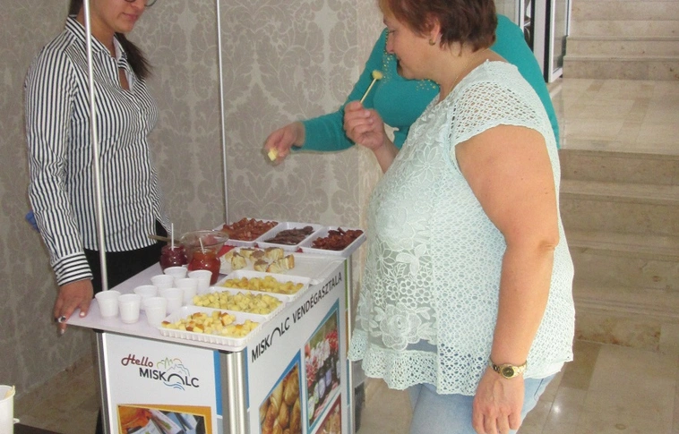 vendegasztal-bastya_2016-11-03