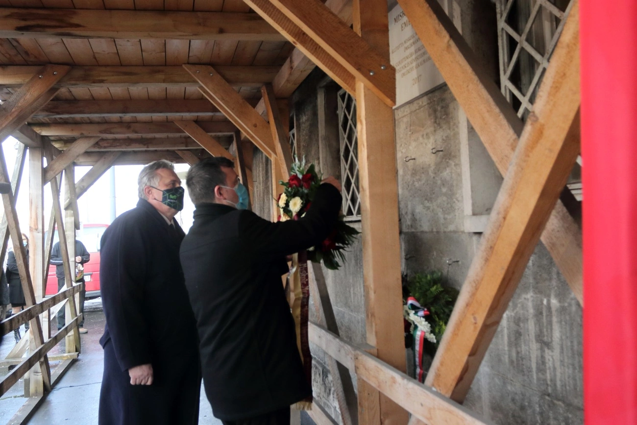 koszorúzás kommunista diktatúra áldozatai