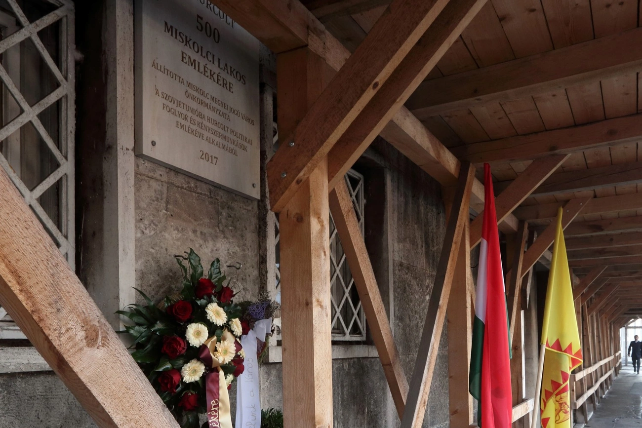 koszorúzás kommunista diktatúra áldozatai