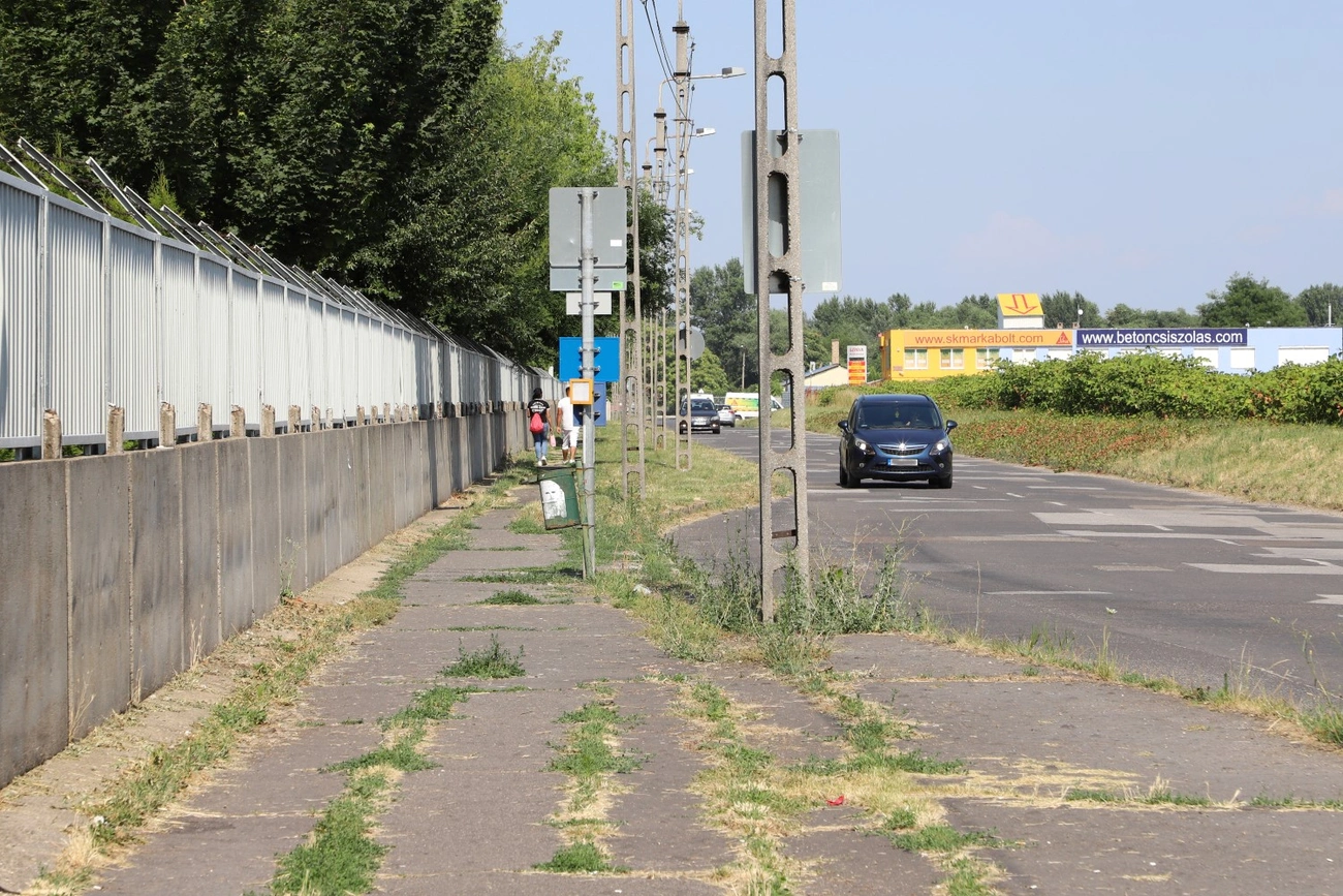 badány lajos türelmi zóna