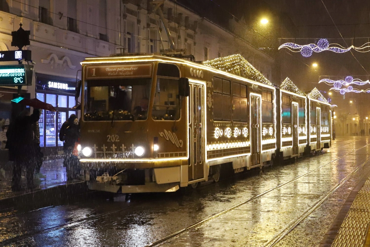 adventi villamos