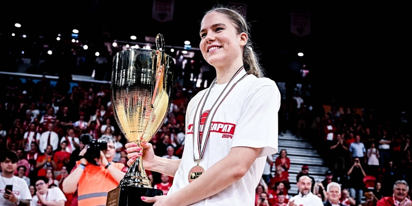 Kányási Veronika