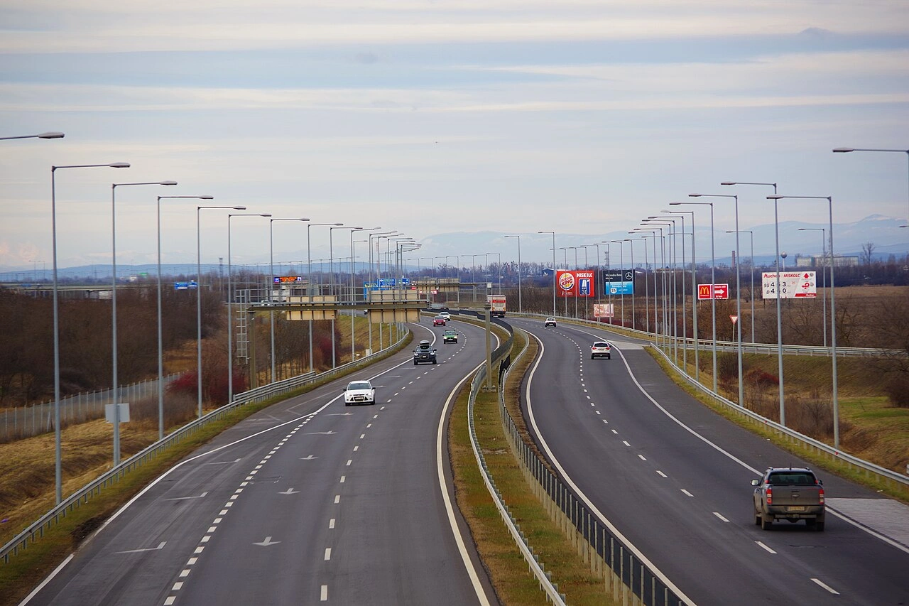 M30-as_autópálya_illusztráció.jpg