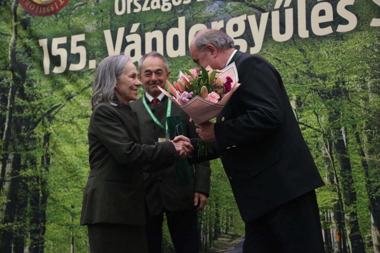 Bak_Julianna_kitüntetése_Északerdő.jpg