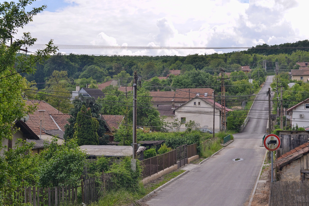 A feltöltött fájl át lett nevezve erre: 12_akkor_es_most_pereces_20250522-1.jpg