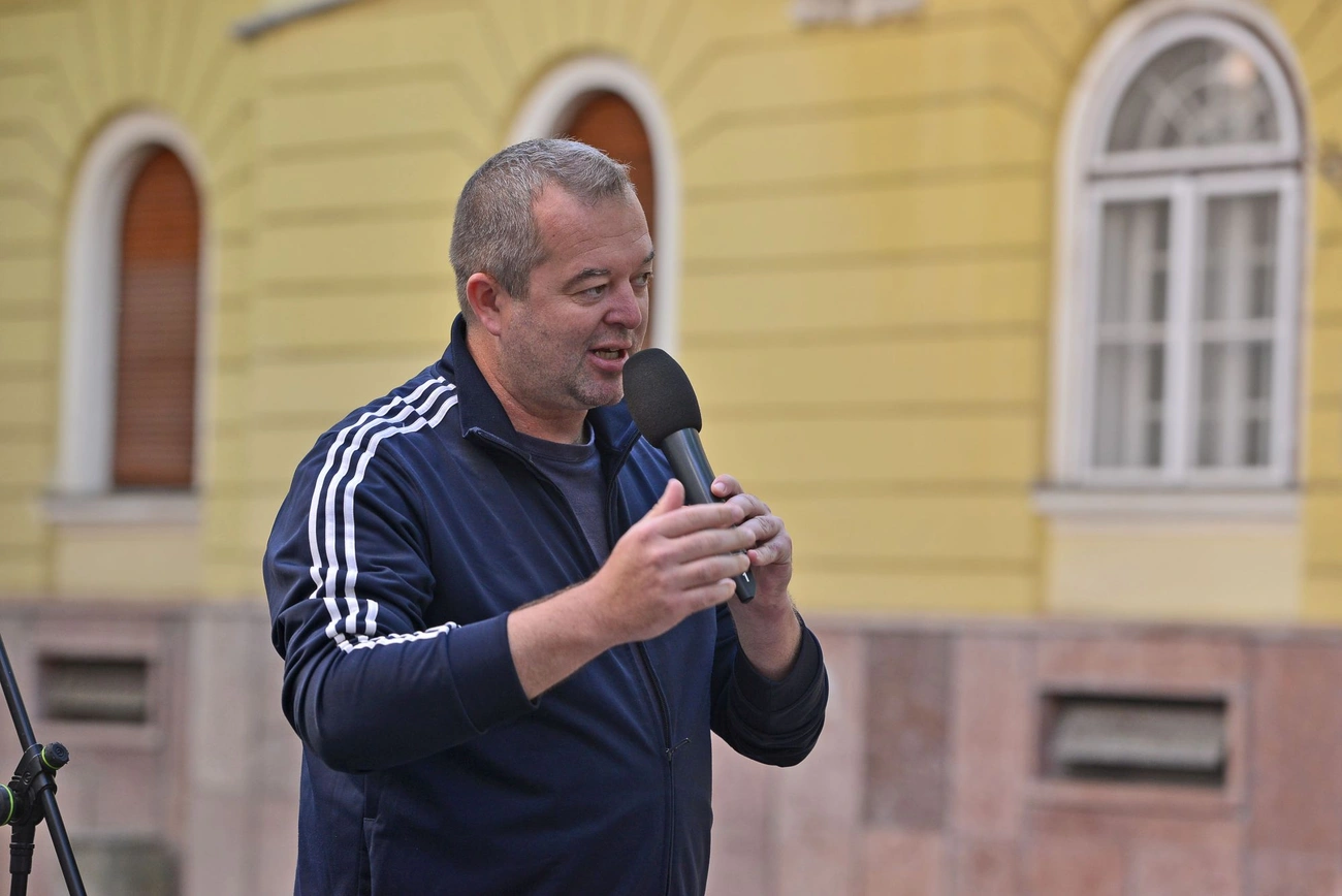 kihivas_napja_hollosy_20250528-ot_02.jpg (203.35 KB)