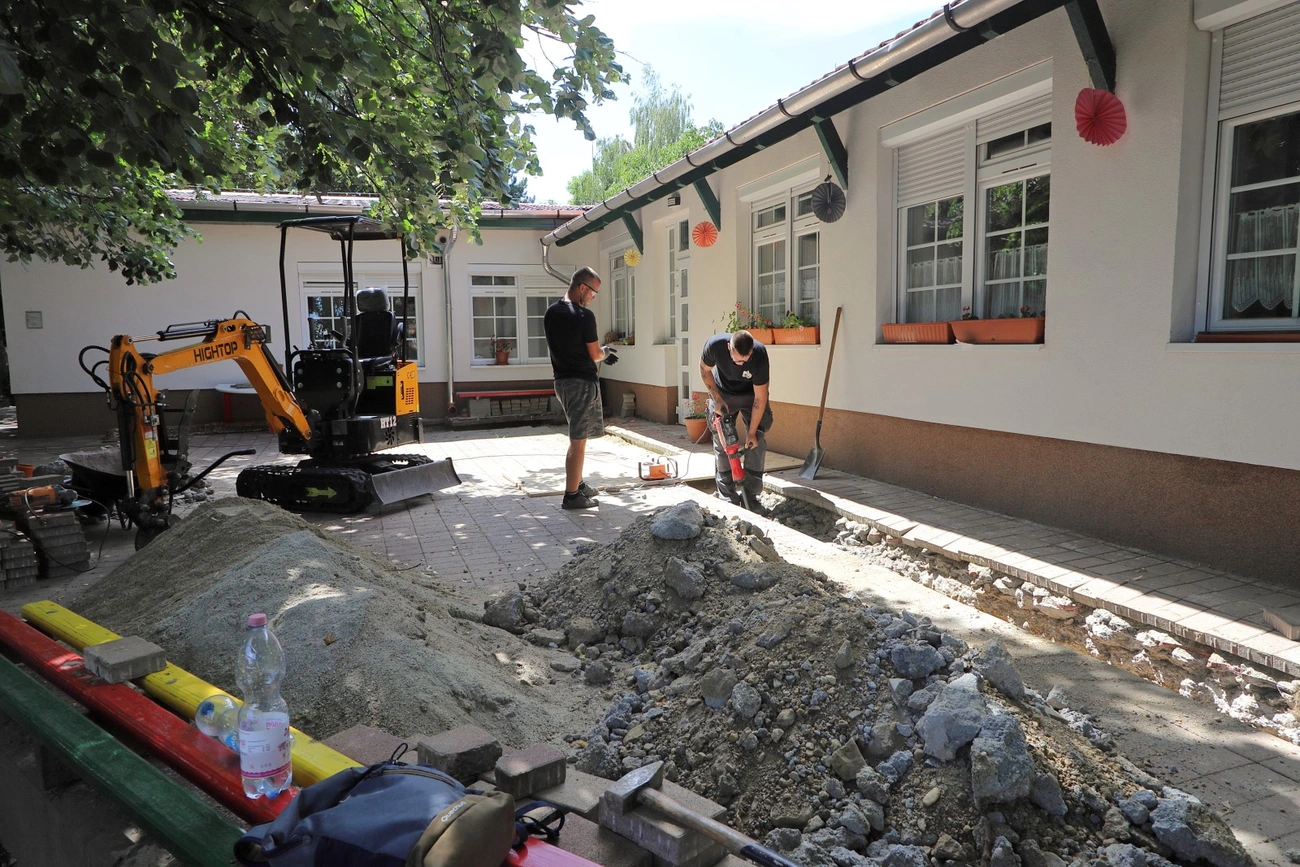komlosteto_ovoda_hiba_felujitas_250801ml-9.JPG
