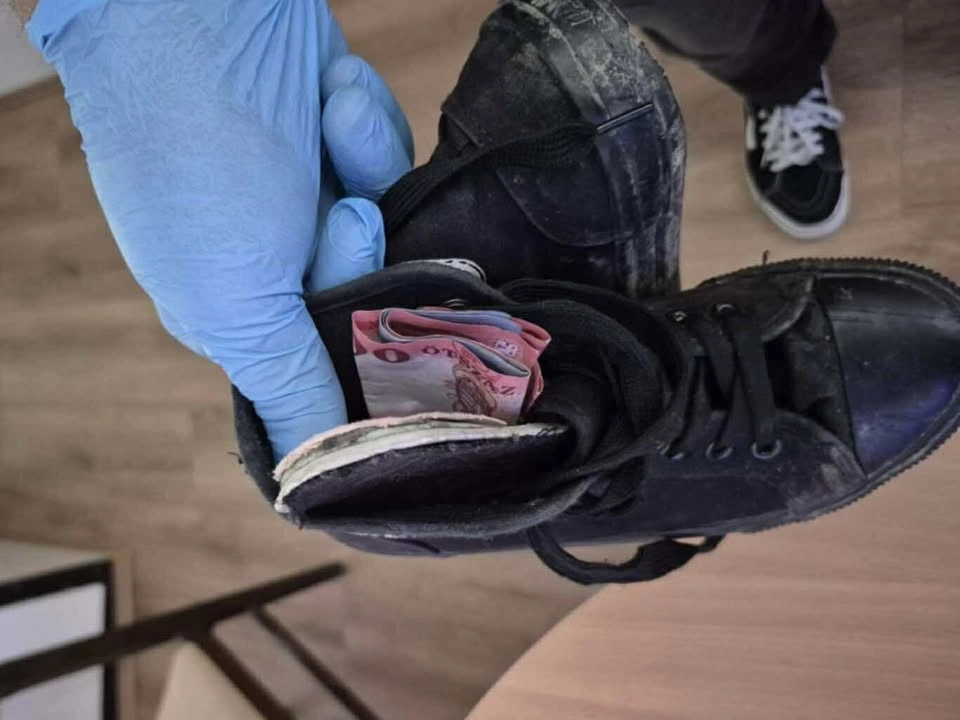 Tiszaújvárosi büféből ellopott pénz