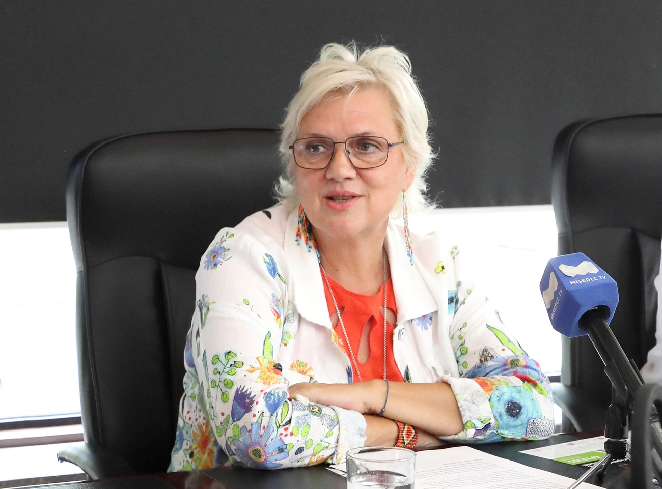 tth színpad sajtótájékoztató, matiscsák éva