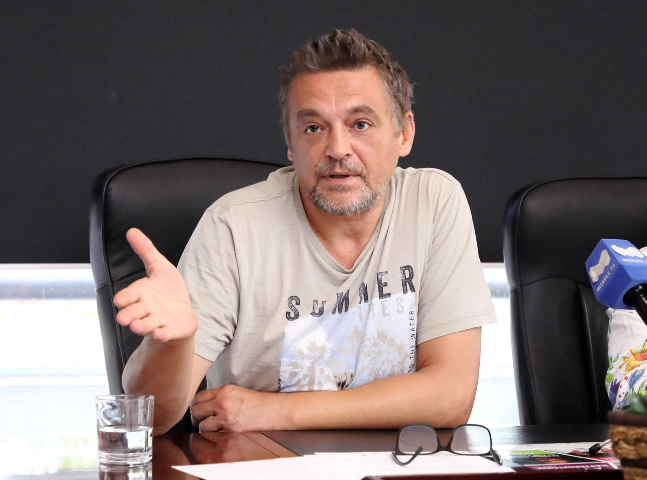 tth színpad sajtótájékoztató harsányi attila