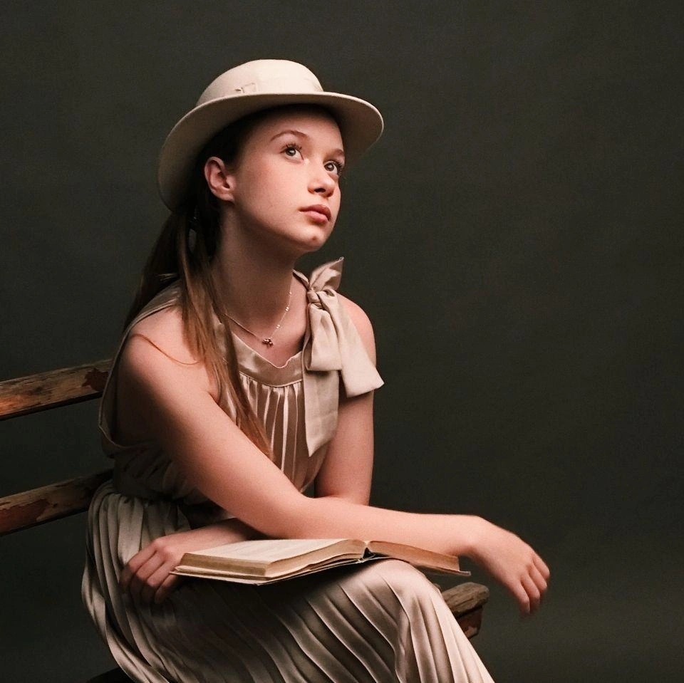 Balla Riana Emma, Facebook