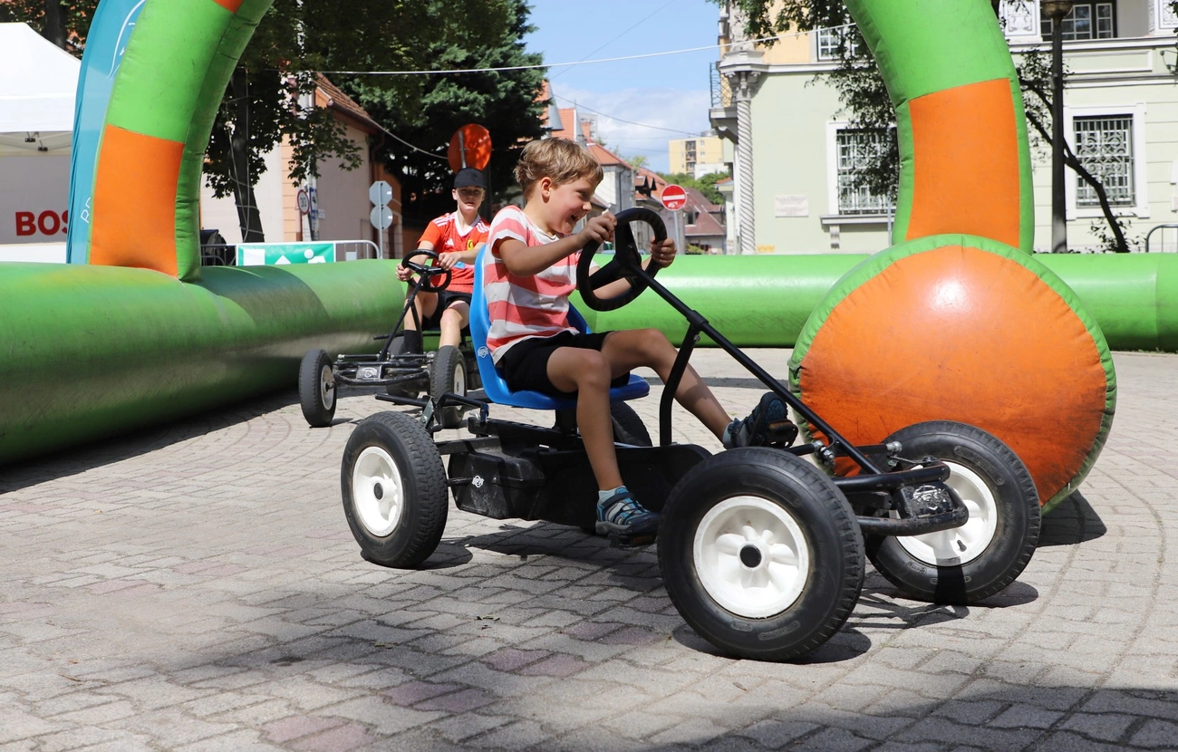 bosch_jovobarat_kalandpark_250830ml-1.JPG