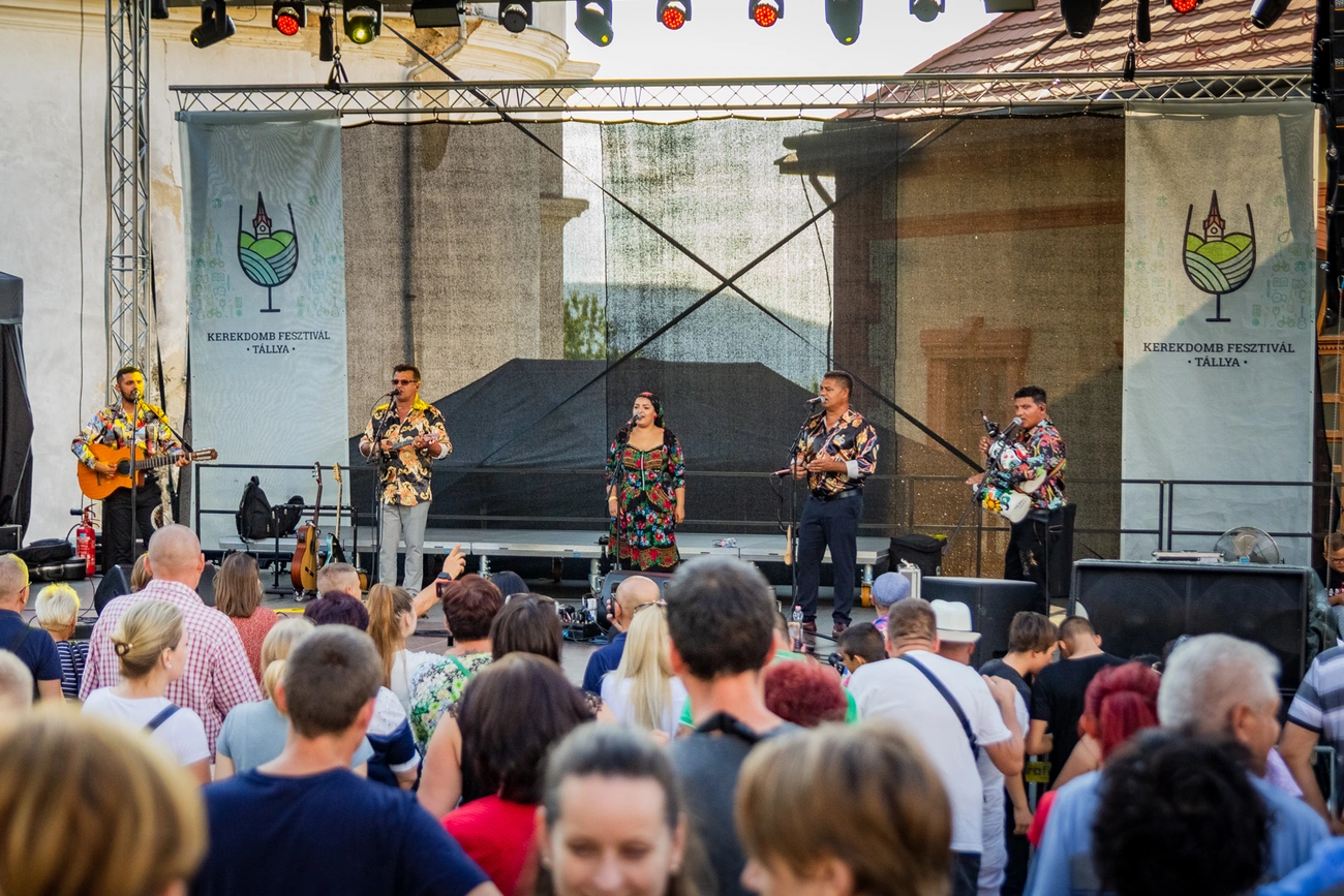 Kerekdomb fesztivál