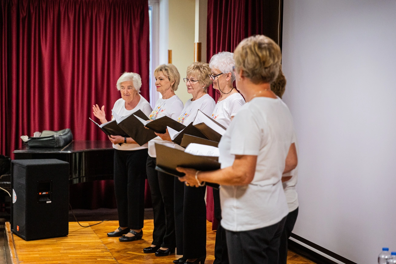 img_2842.jpg img_2842.jpg