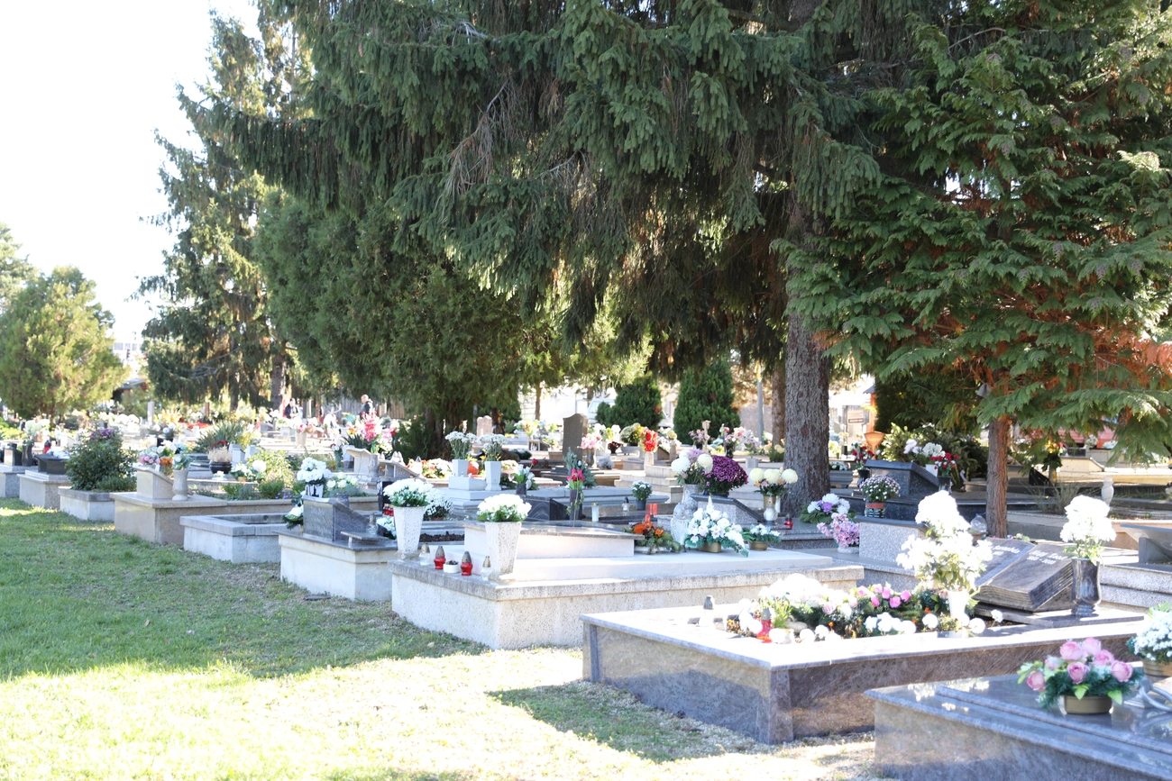 Szentpéteri kapui temető