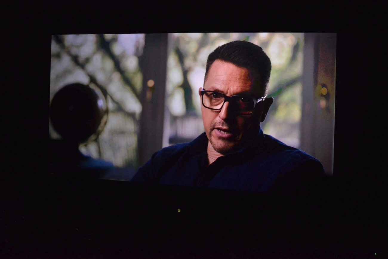 Ember maradj közönségtalálkozó, Osztie