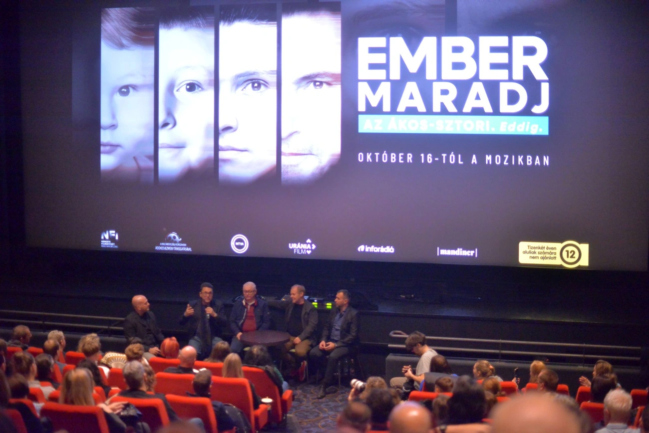 Ember maradj közönségtalálkozó, Osztie