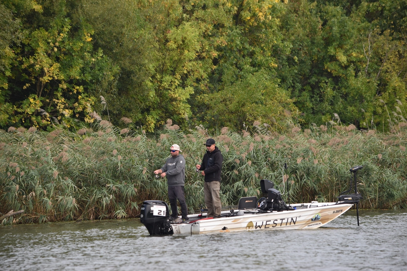 Horgászverseny a Tisza-tavon, MOHOSZ Facebook