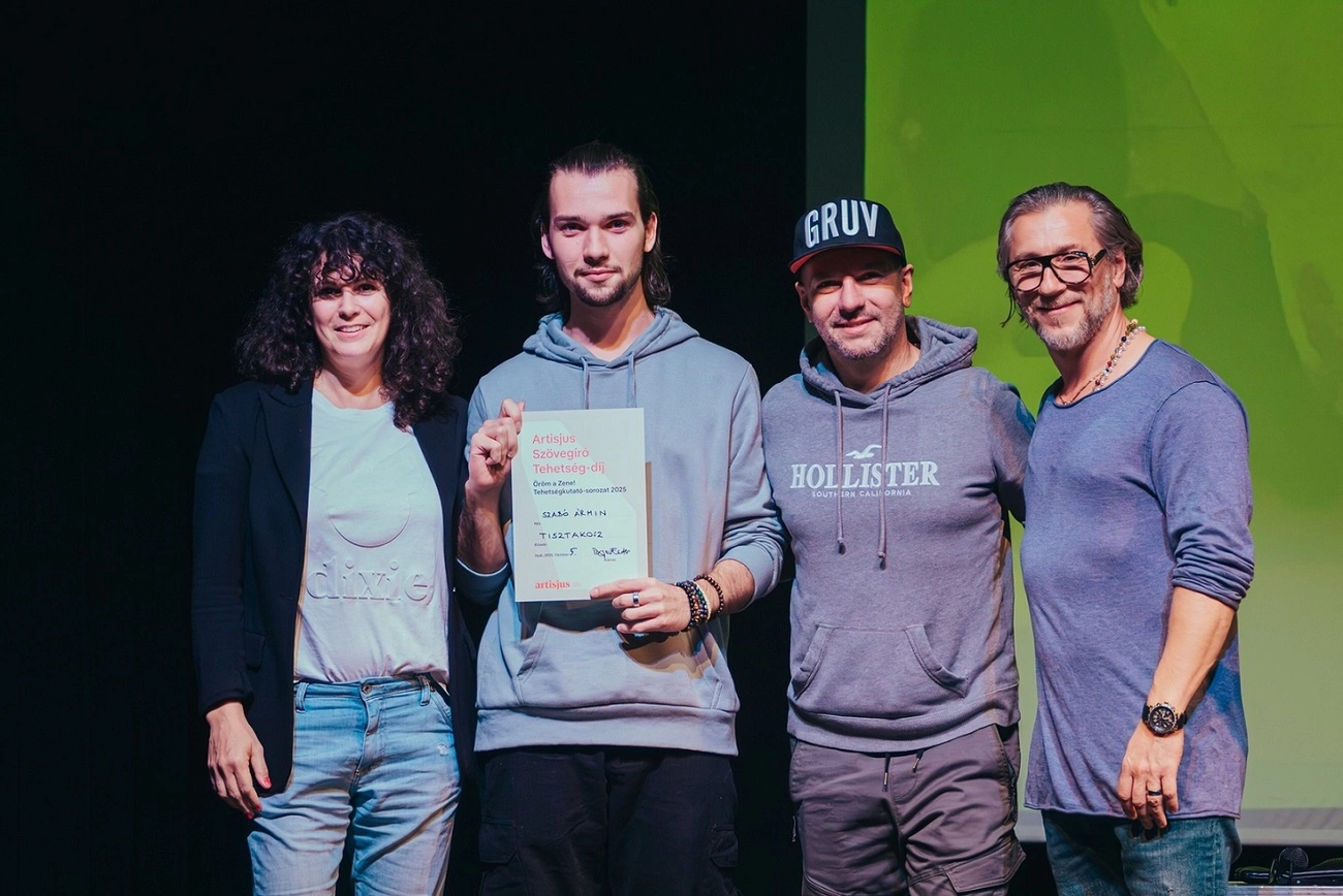 Tisztakosz az Öröm a Zene döntőjében, Berényi Kitti