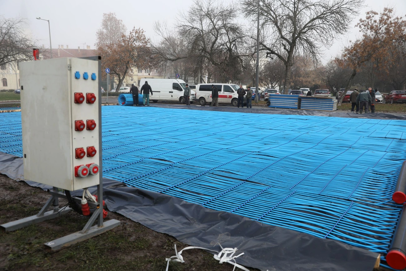 jégpálya Szent István tér, Juhász Ákos