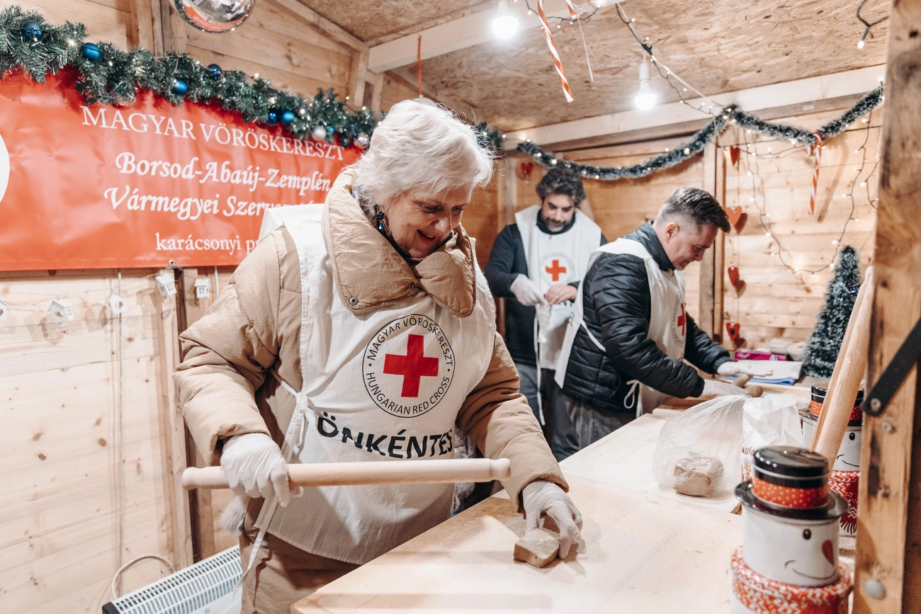 rogosz_adventi_fenyesk_start11_28-024.jpg (2.27 MB)