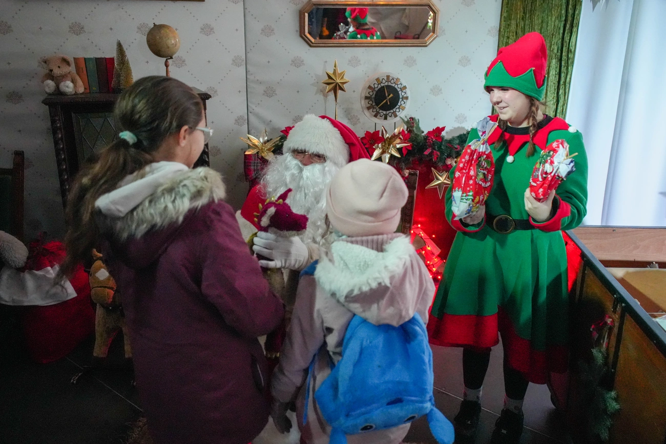 A Mikulás házban minden jó gyerek ajándékot kapott.