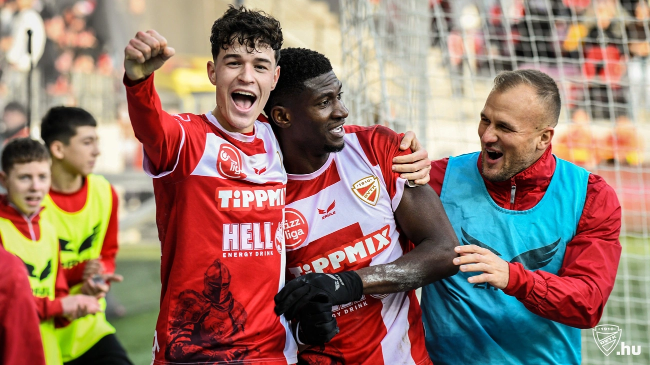 Elton Acolatse Fotó: DVTK