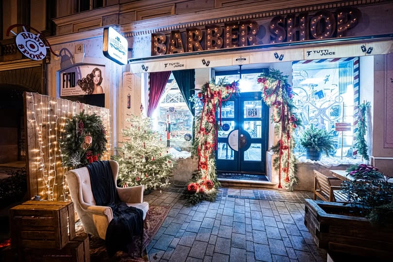 Barber Shop Miskolc kirakat. Fotó: Facebook