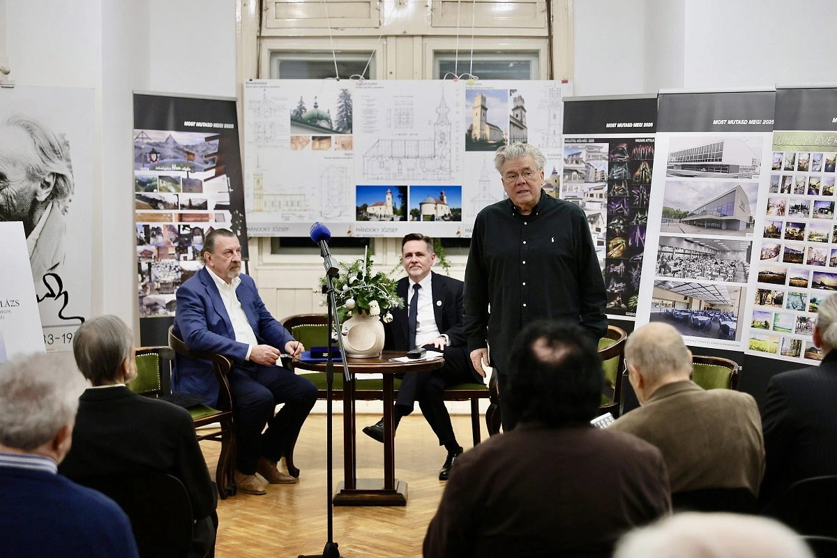 Szeghalmi Bálint építészfórum. Fotó: Rogosz Péter