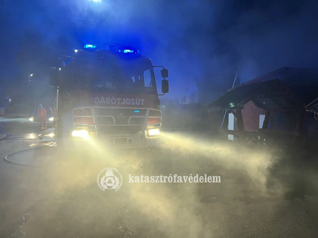 Tűz Ongán. Fotó: Miskolci HTP