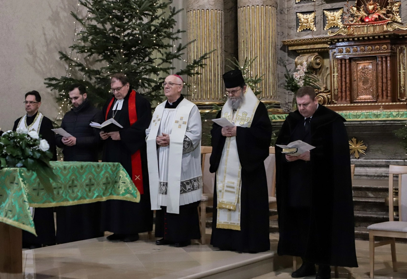 Ökumenikus imahét kiemelt alkalma a minorita templomban. Fotó: Mocsári László