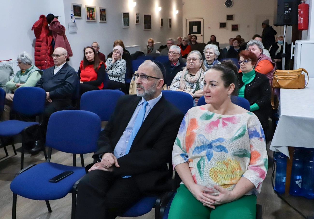 Toronyi Zsuzsanna, a budapesti zsidó múzeum főigazgatójának előadása. Fotó: Mocsári László