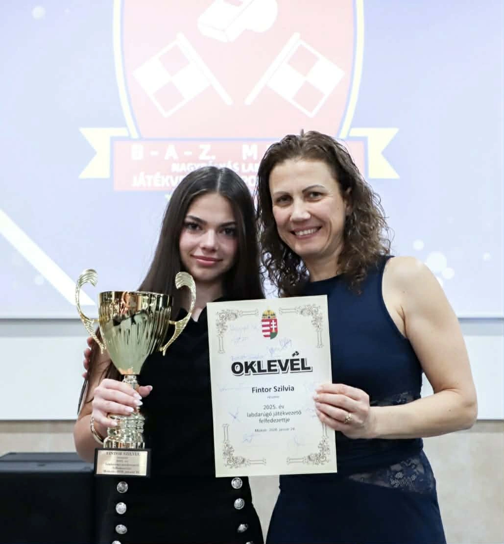 Fintor Szilvia elismerésével. Fotó: magánarchívum