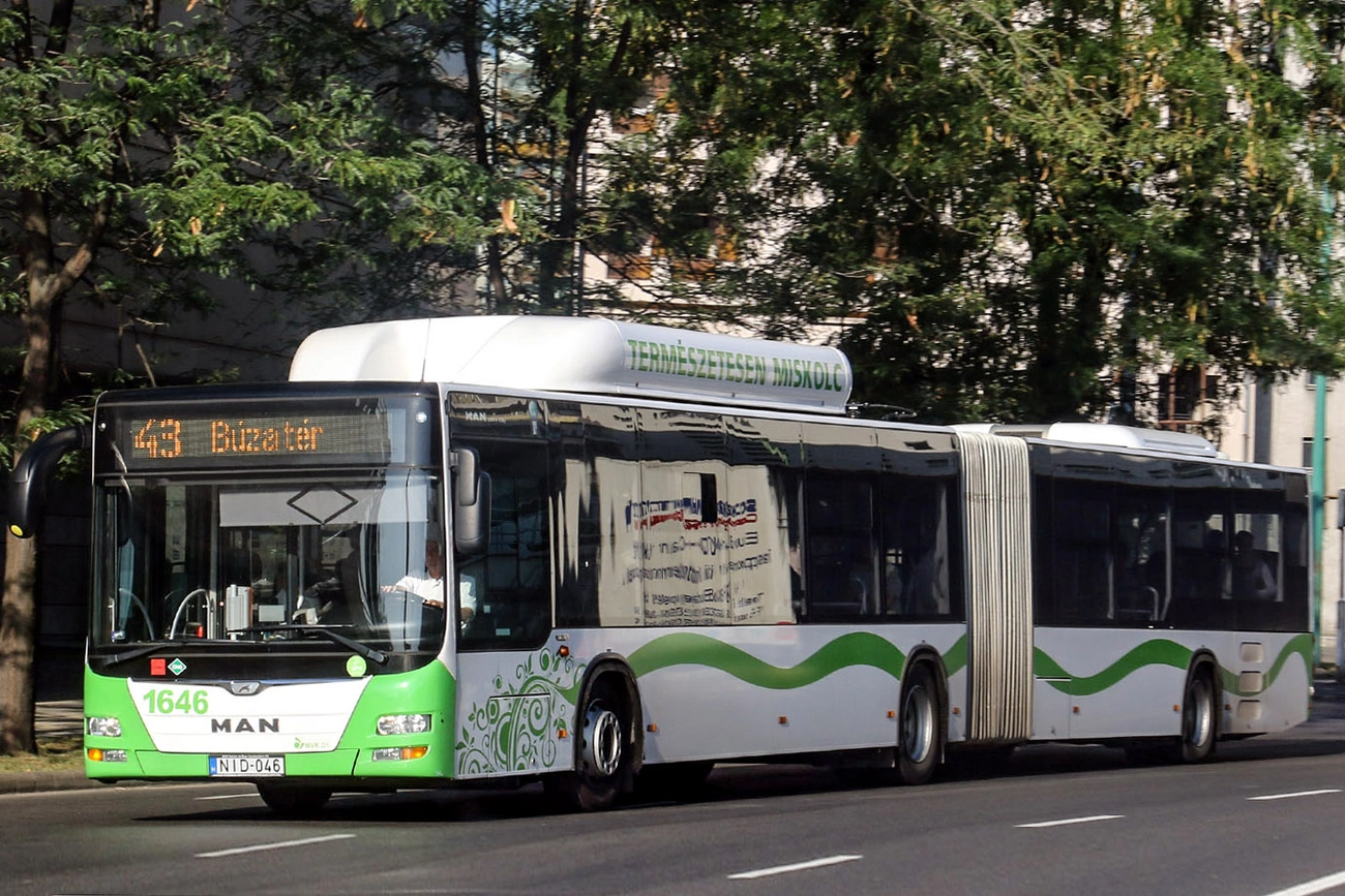 mvk_43_autobusz_buzater_260310.jpg