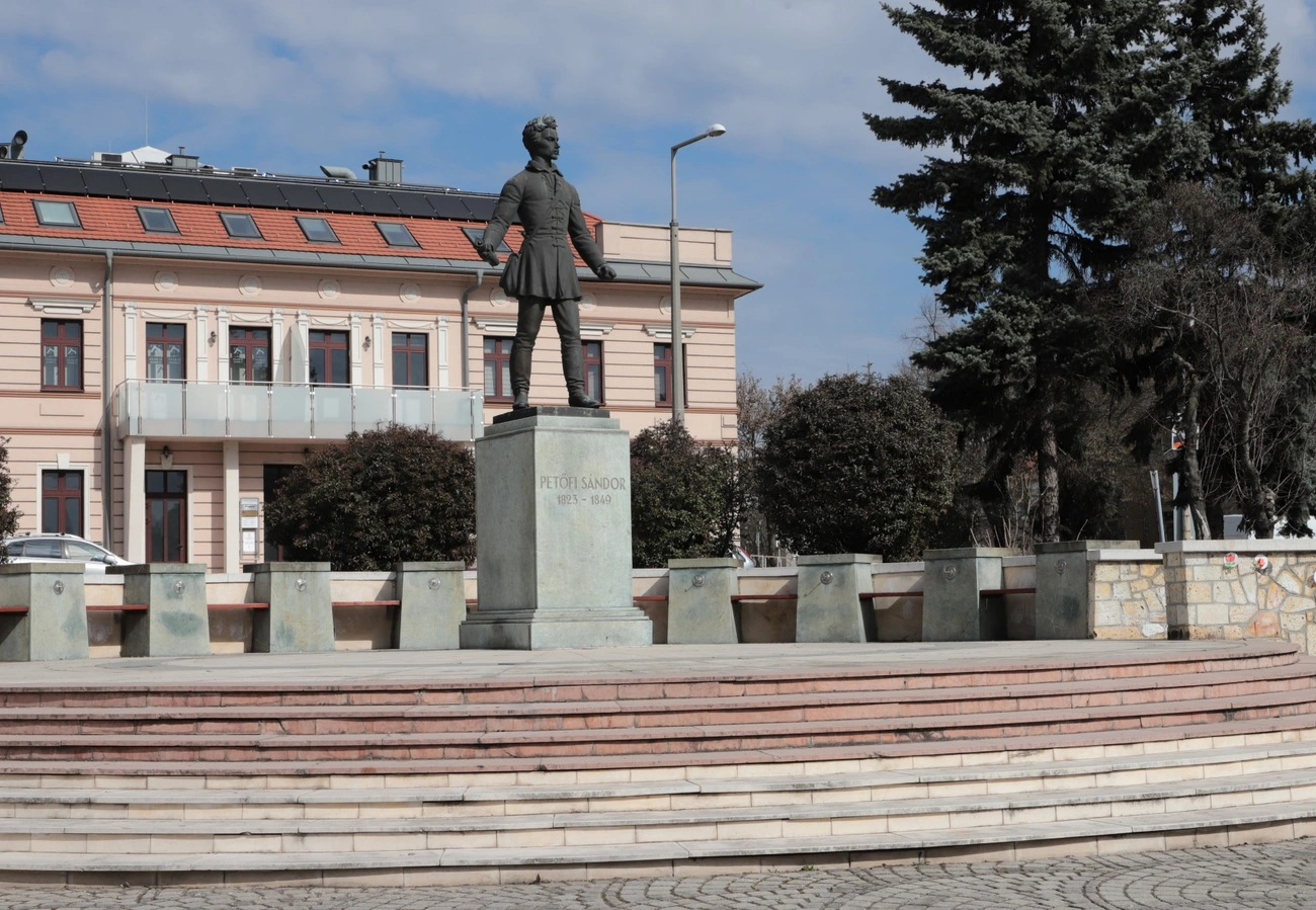 Petőfi tér most. Fotó: Mocsári László