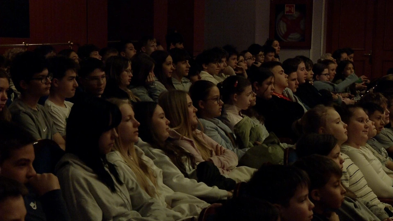 rendhagyoenekora_1.jpg (145.16 KB)