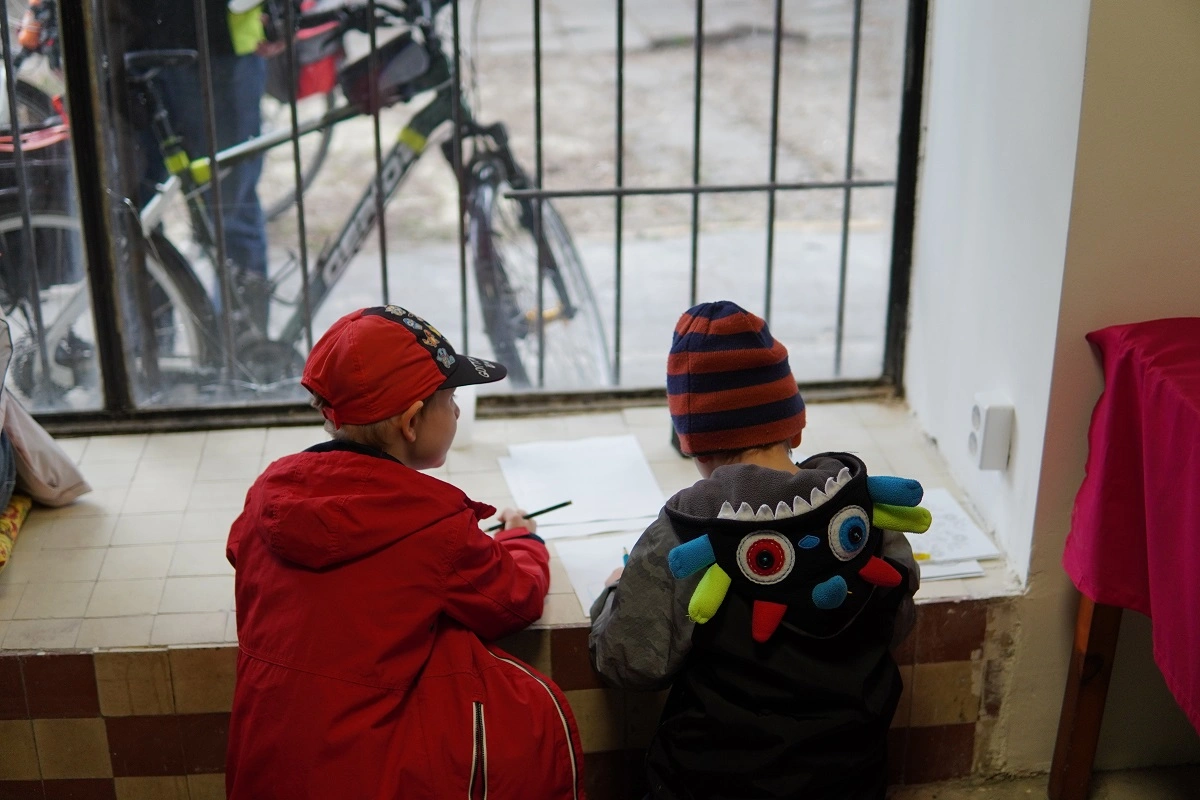 Kék közösségi tér