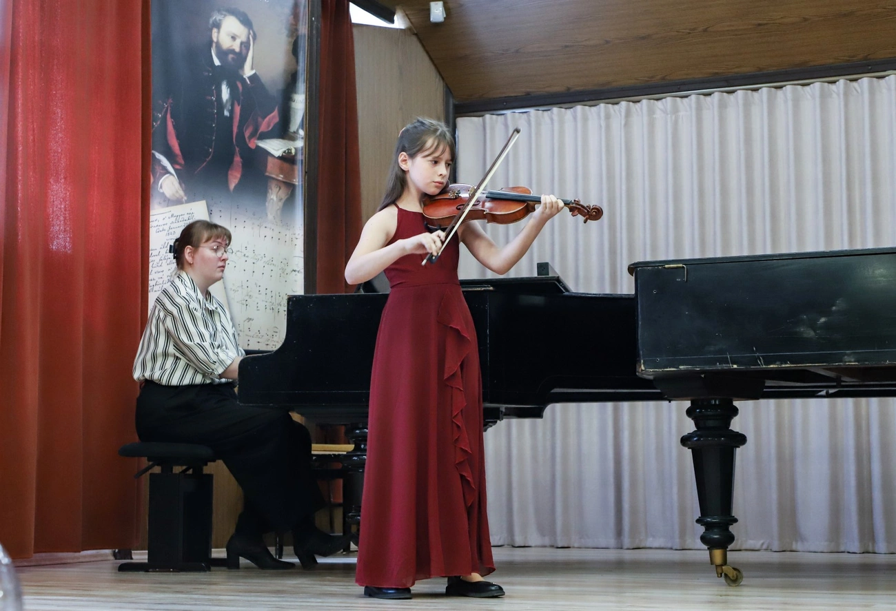 Borsod-Abaúj-Zemplén Vármegyei Hegedűs Találkozó. Fotó: Mocsári László