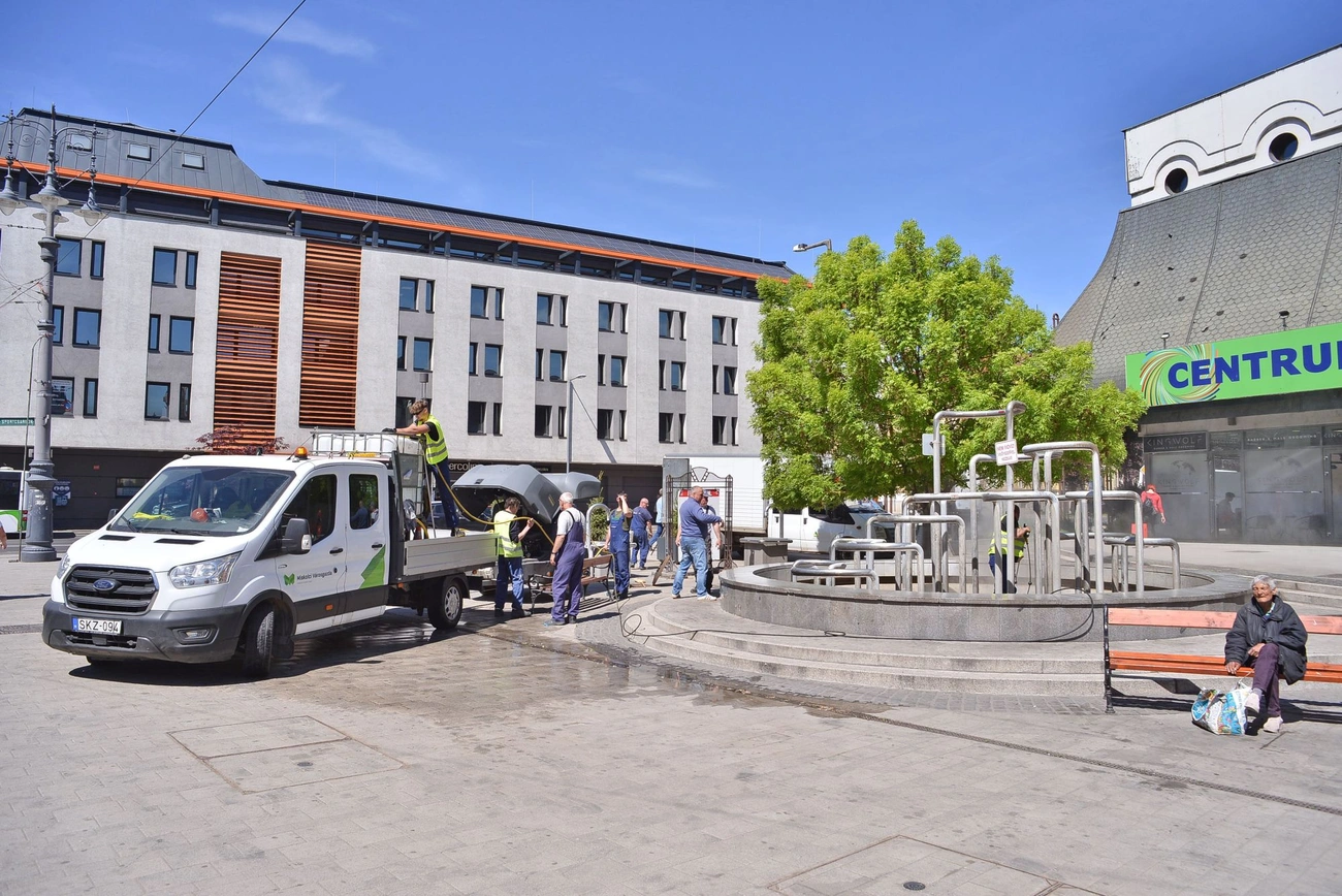 centrum_szokokut_takaritas_20260505-ot_09.jpg
