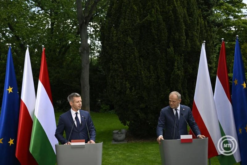magyar_peter_donald_tusk_260520_mti.jpg