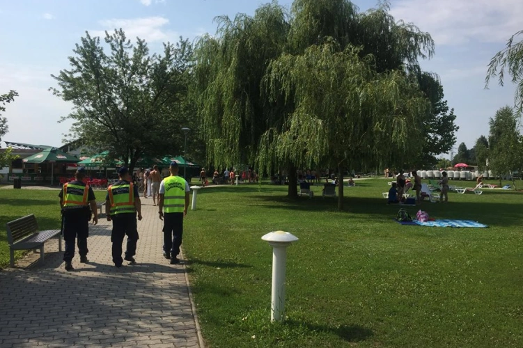 nyári veszélyek, illusztráció. Fotó: police.hu