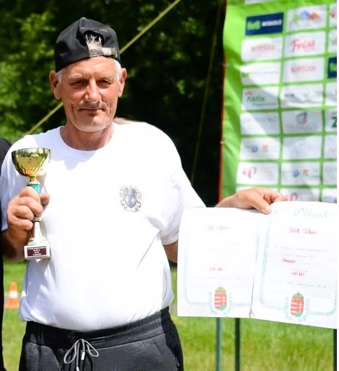 Tóth Tibor az idei Bükki Hegyi Maratonon is versenybíróként működött közre. Fotó: Kamarás Péter