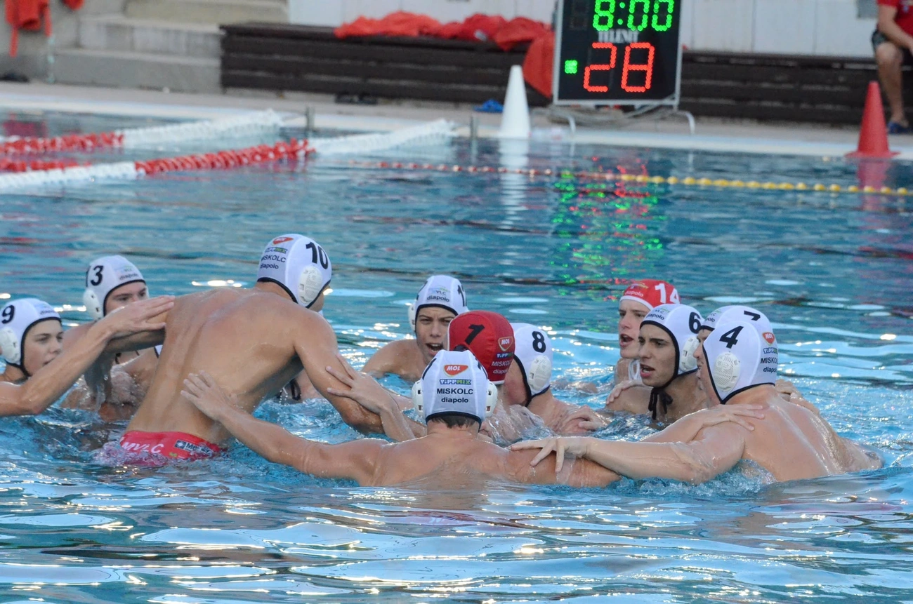 vizilabda-mvlc-u18-as.jpg