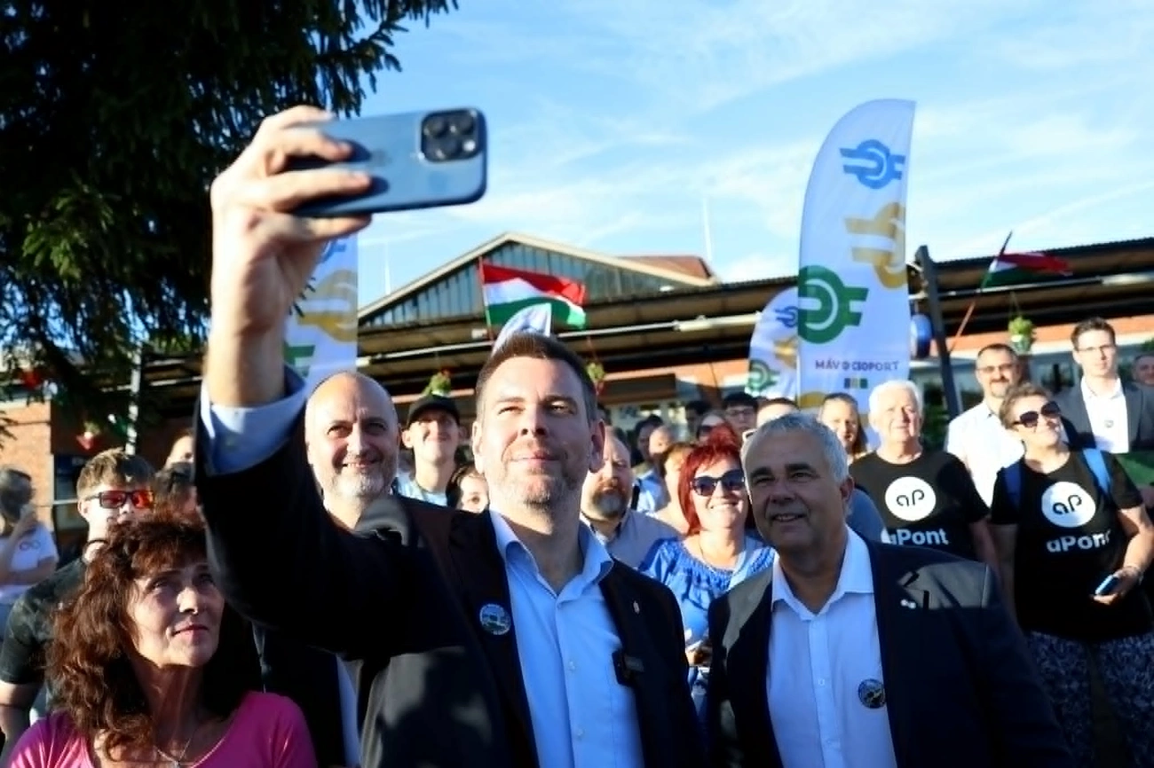 Vitézy Dávid közlekedési és beruházási miniszter