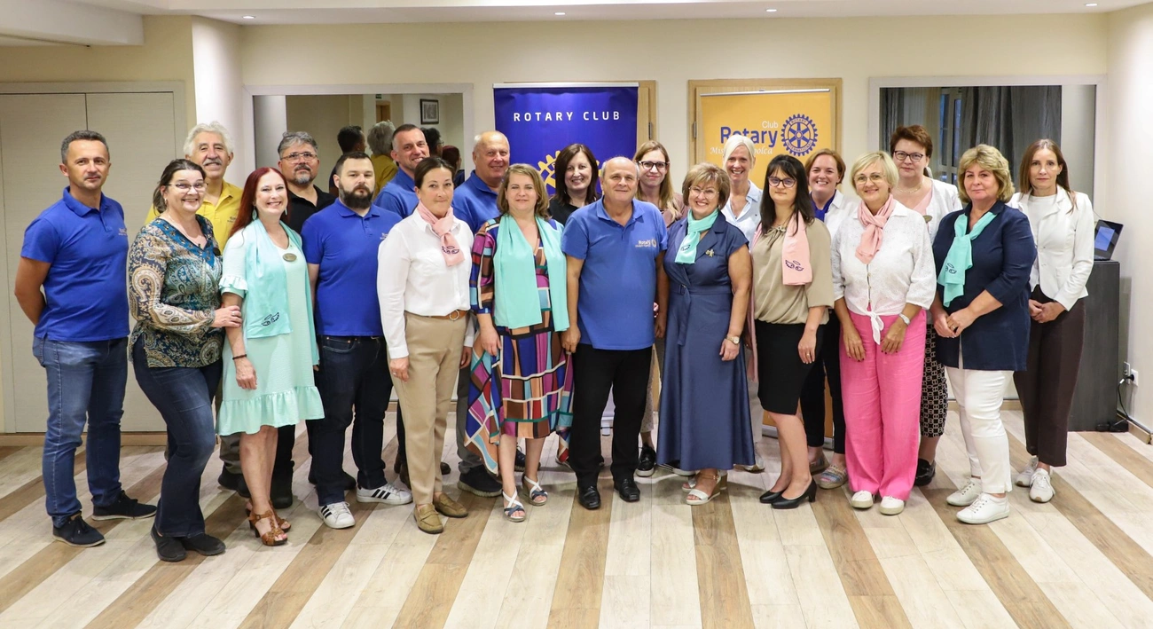 Rotary adományátadás Babaháznak. Fotó: Mocsári László