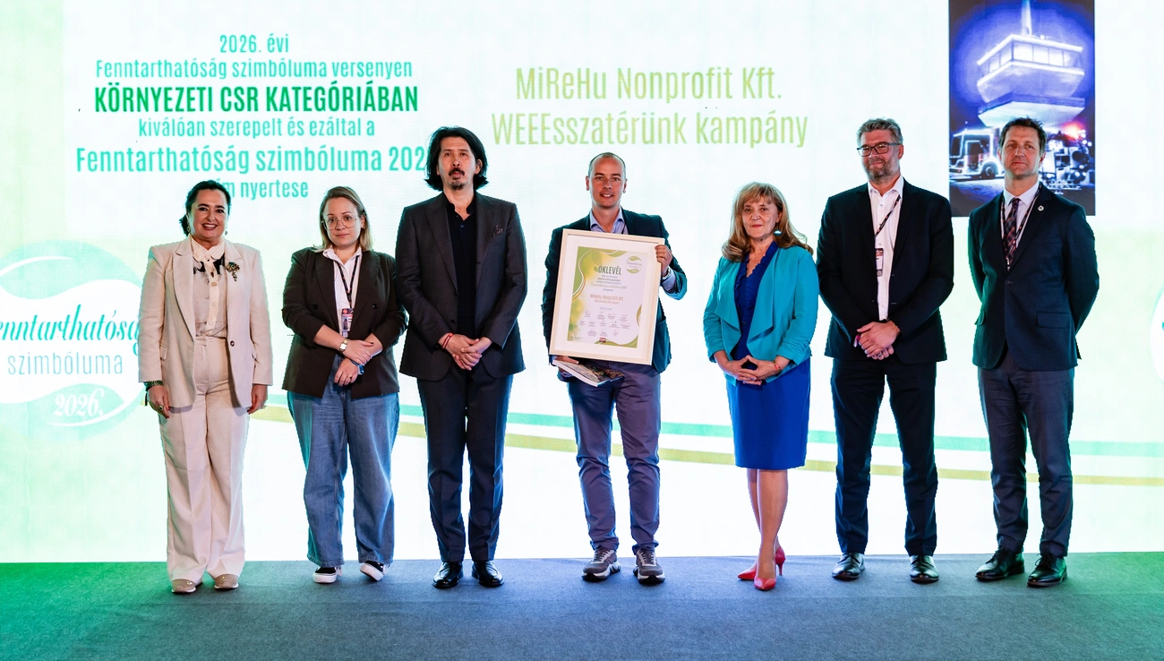 MiReHu fenntarthatósági szimbólum díj. Fotó: MiReHu
