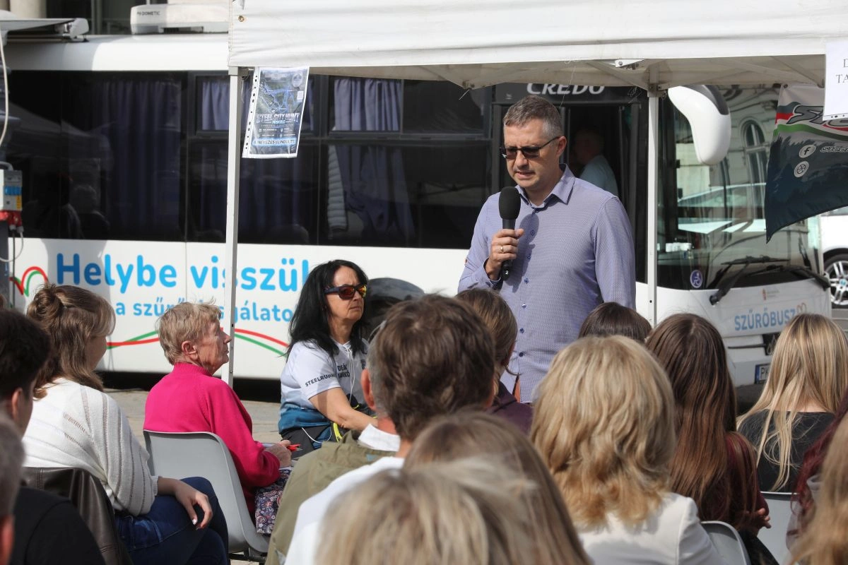 Sas Attila neuorológus főorvos a II. Miskolci Egészségnapon. Fotó: Juhász Ákos