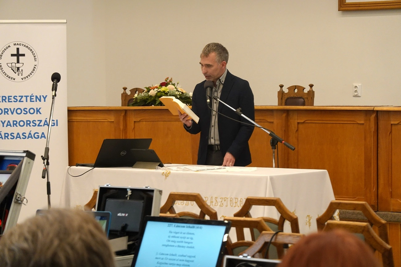 XXIX. KOMT-konferencia, Szolláth Imre belvárosi baptista lelkész, Fotó: Detzky Anna